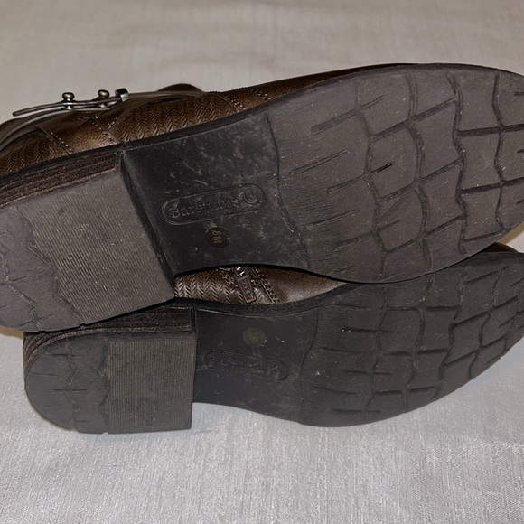 BareTraps Women’s Brown Ankle Booties w/ Design all along the side Size 8 - Picture 14 of 14